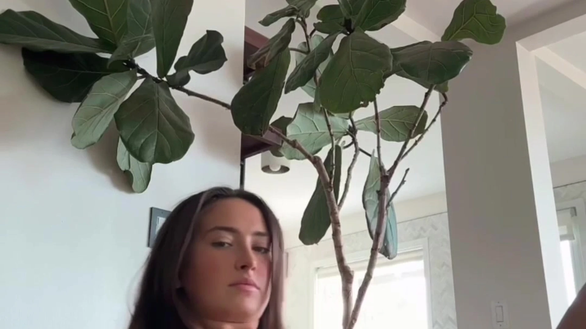 Brunette CeCe Rose ass