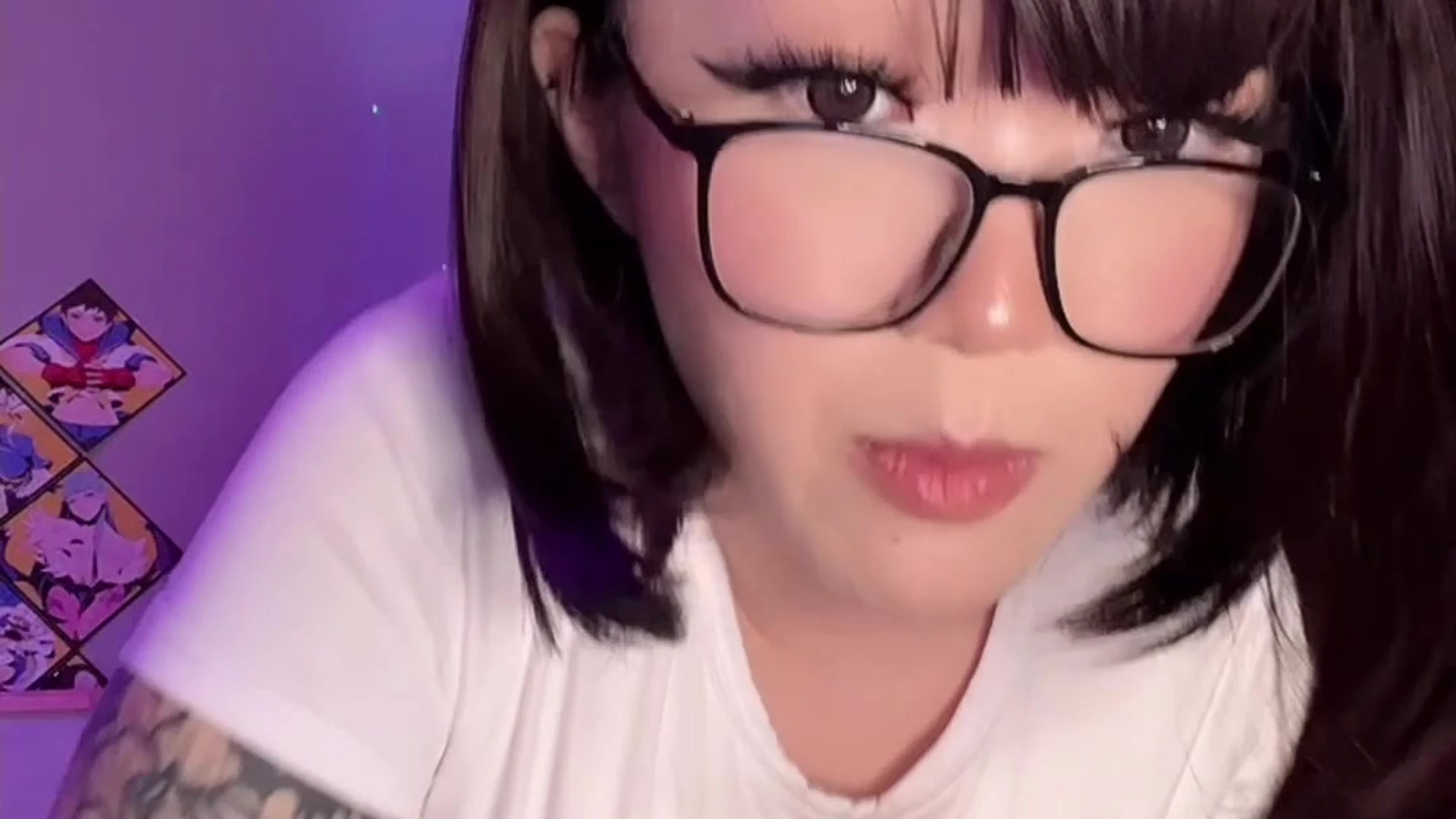 EPIC influencer Fake Tits Mvngokitty l e a k e d Clip