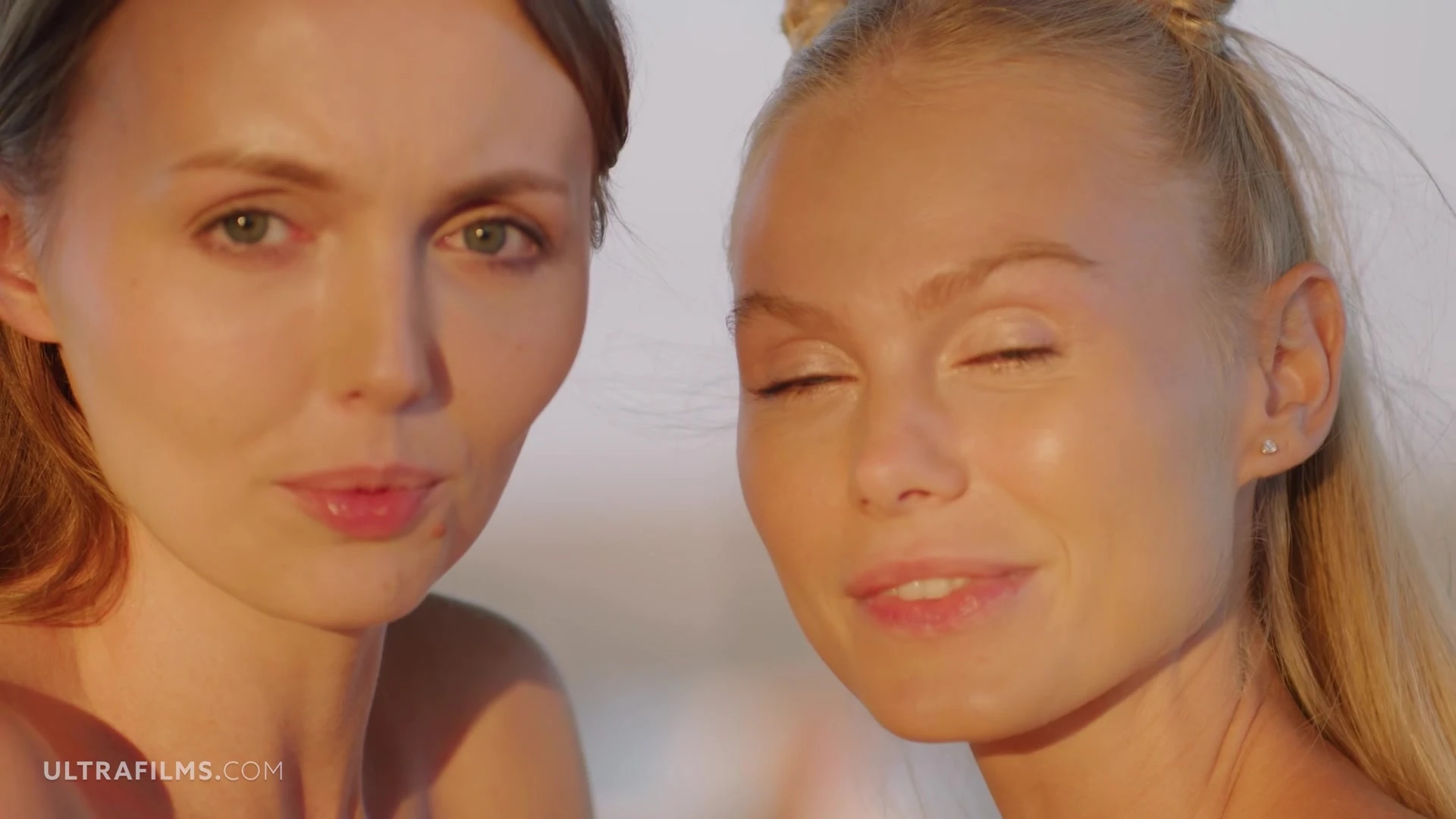 cum dumpster Silicone Tits Sia Siberia tits pic EPIC