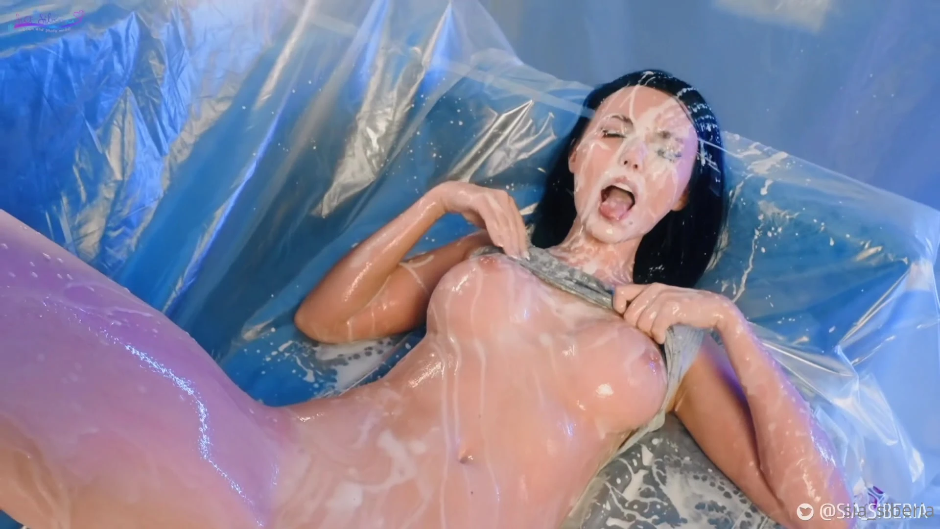 Dazzling  Fake Tits Sia Siberia nude leaks