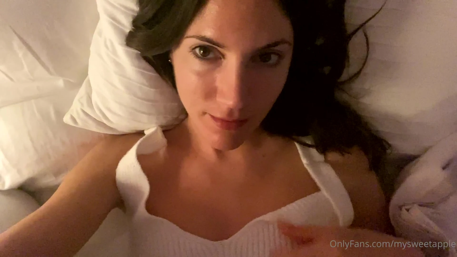 Amicable sucking Argentinian MySweetApple nude porn leak