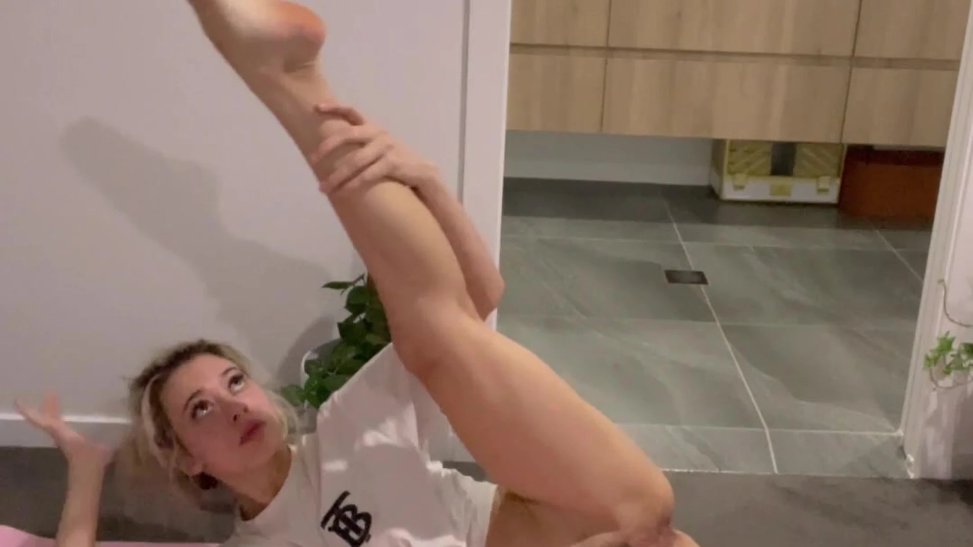 Sensational Dazzling  Blonde Bree Louise of full clip leak