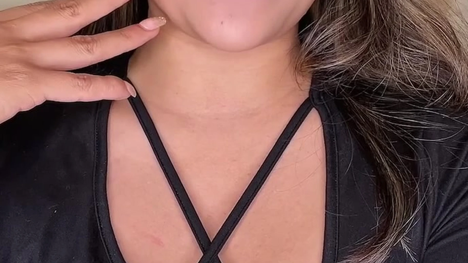 maneater Brunette Jiaoying Summers nsfw