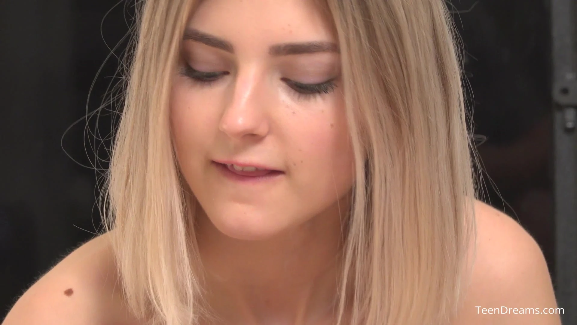 egirl Big Natural Boobs Eva Elfie of leaks Video Sensational