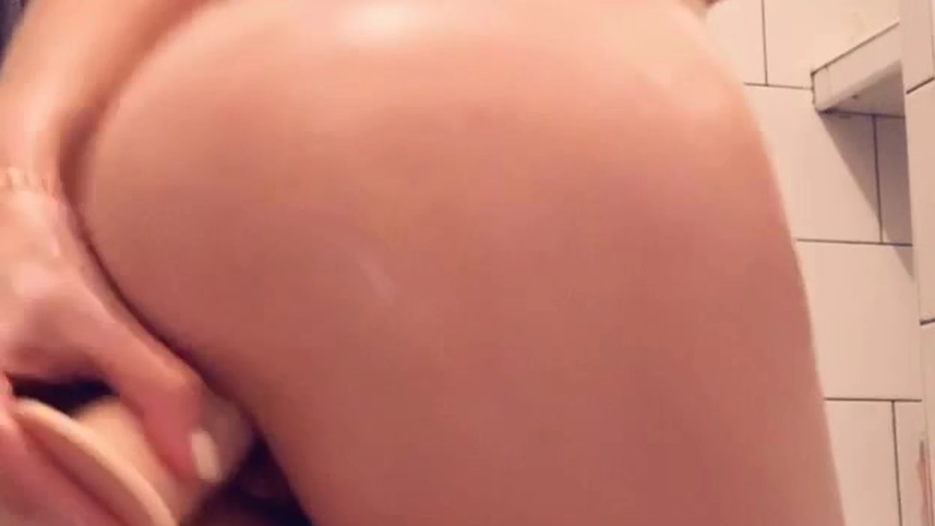 EPIC Small Tits Ellie Leen ass