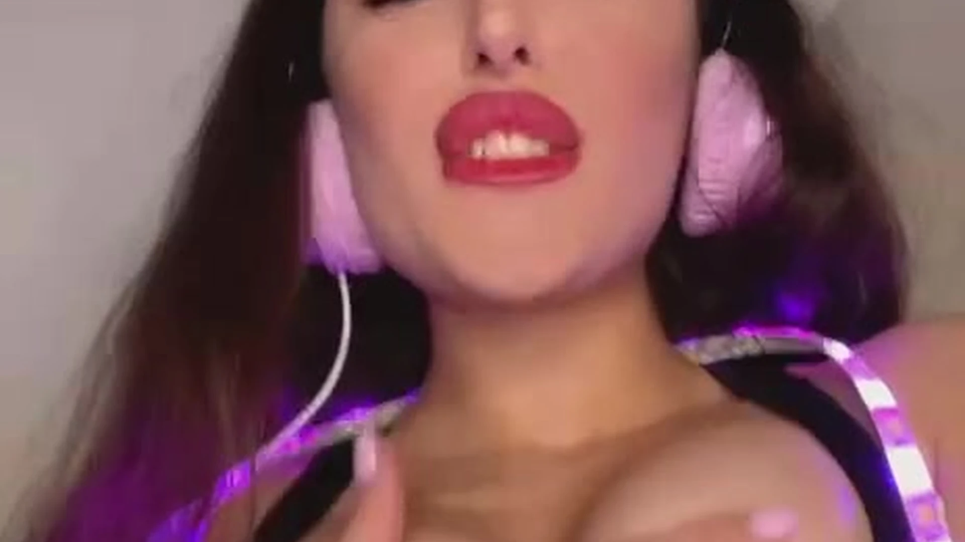 Big Boobs K8lyn096 Nude exposed Epic