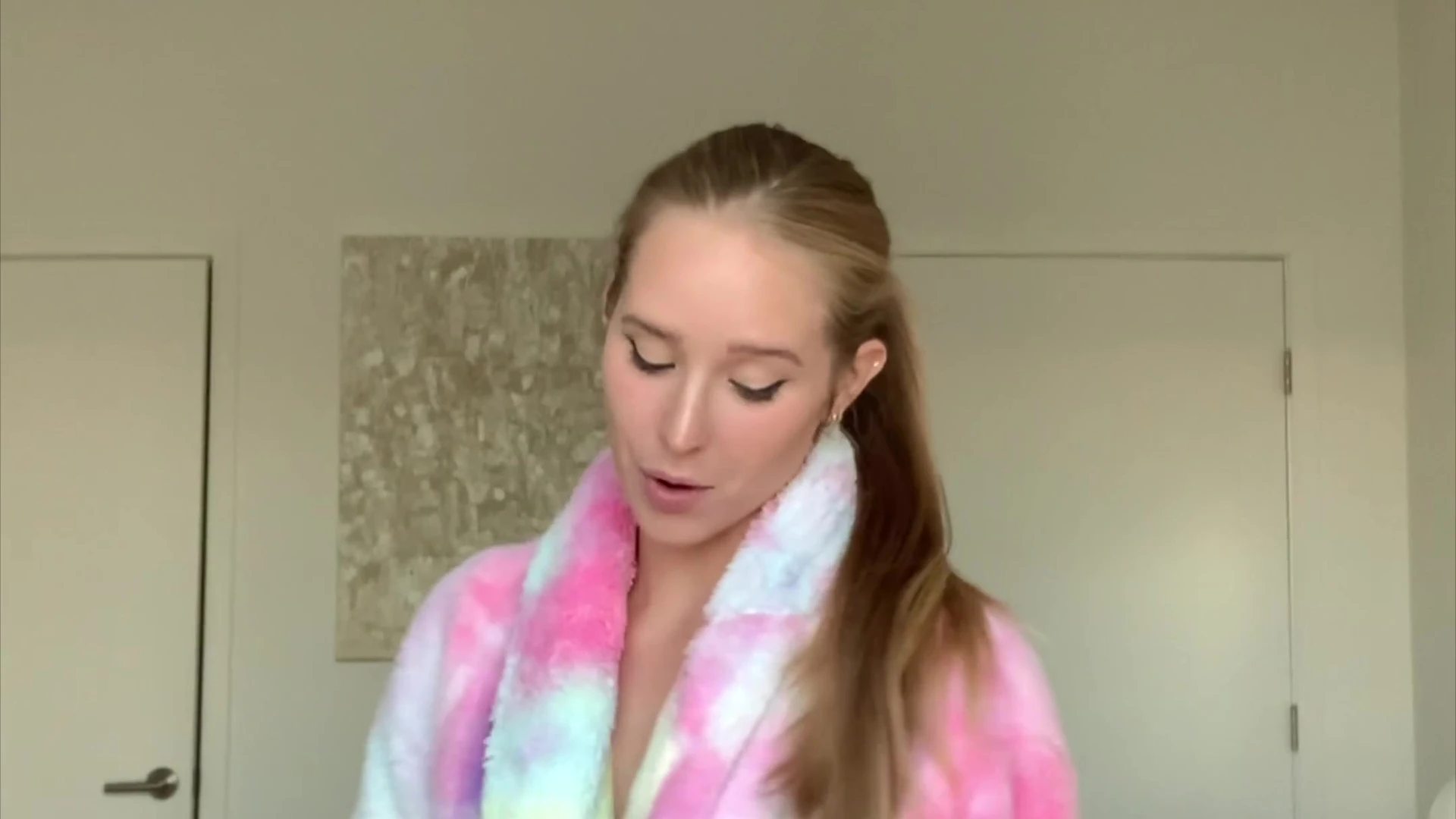 Exposed American Caroline Zalog pussy