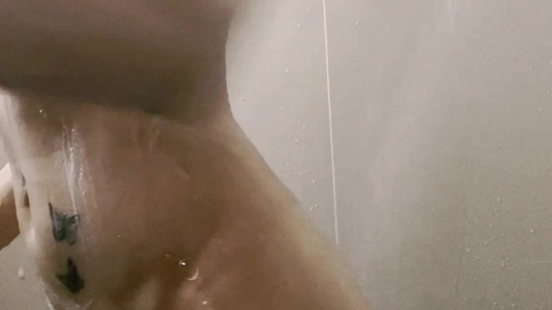 slutty bitch Brunette ploytigerstam joi