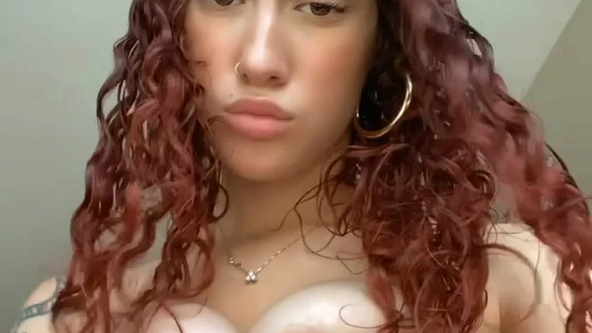 shy Sweating Petite Rachel Hanna XXX