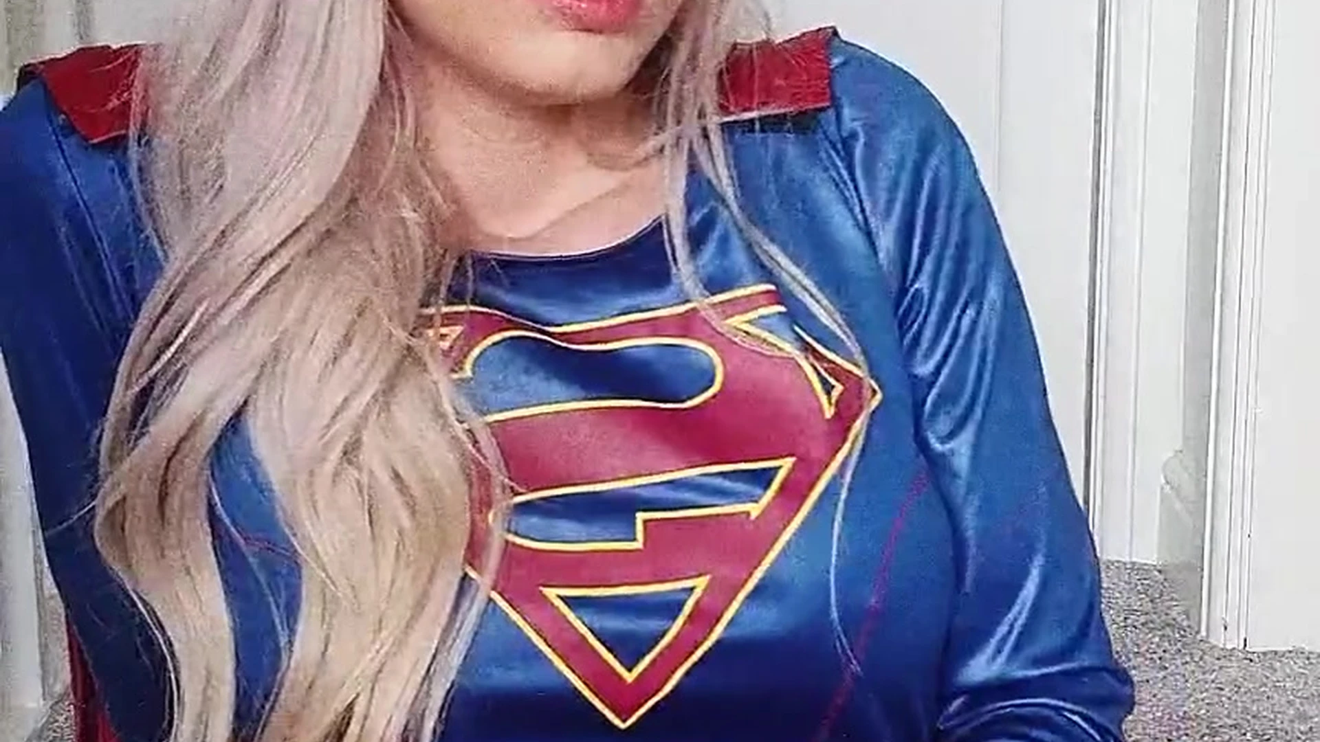 fuckdoll Sweating Blonde chloxxhill reddit