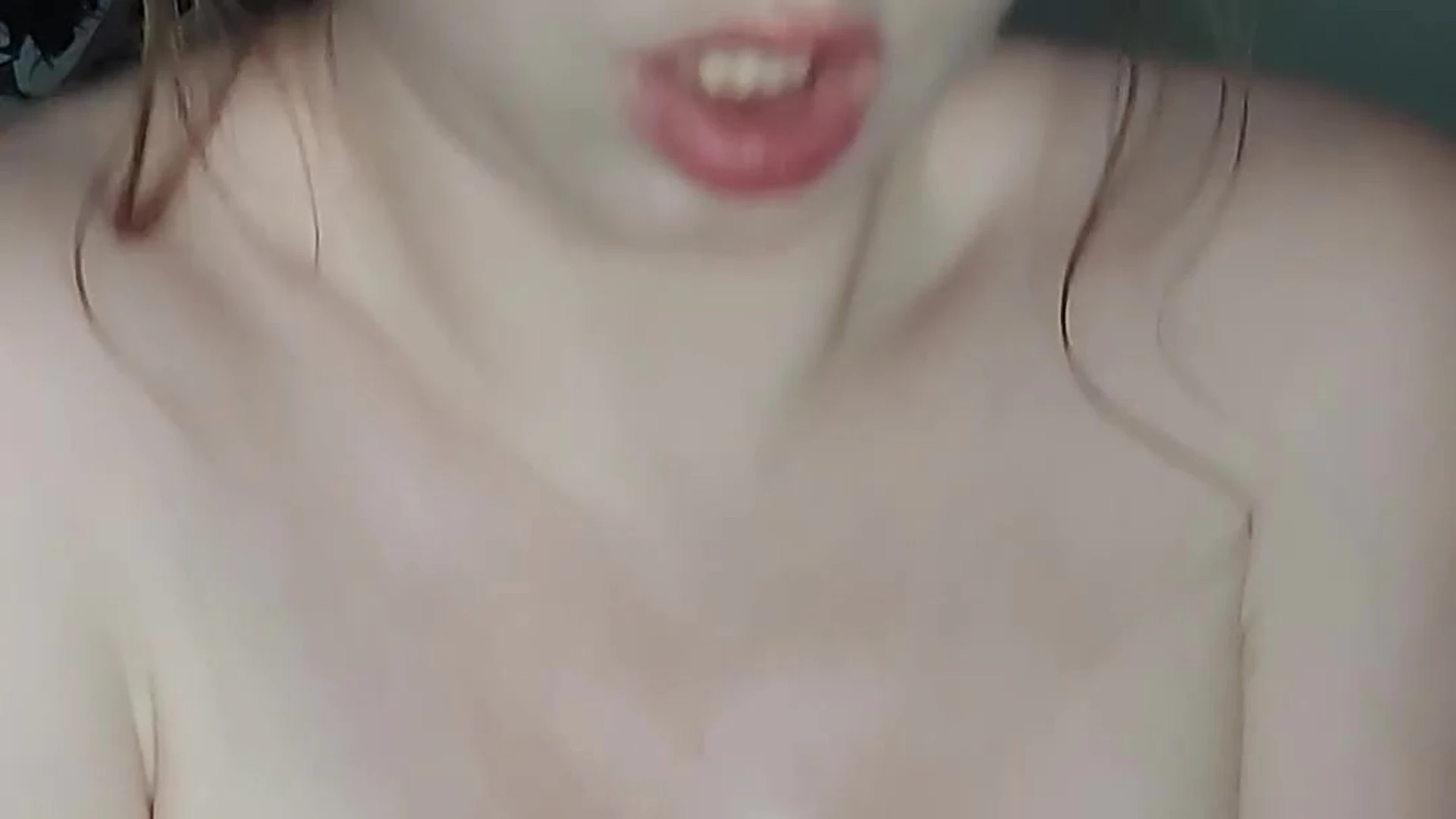 pretty Natural Boobs MandyFrizzle Onlyfans Leak
