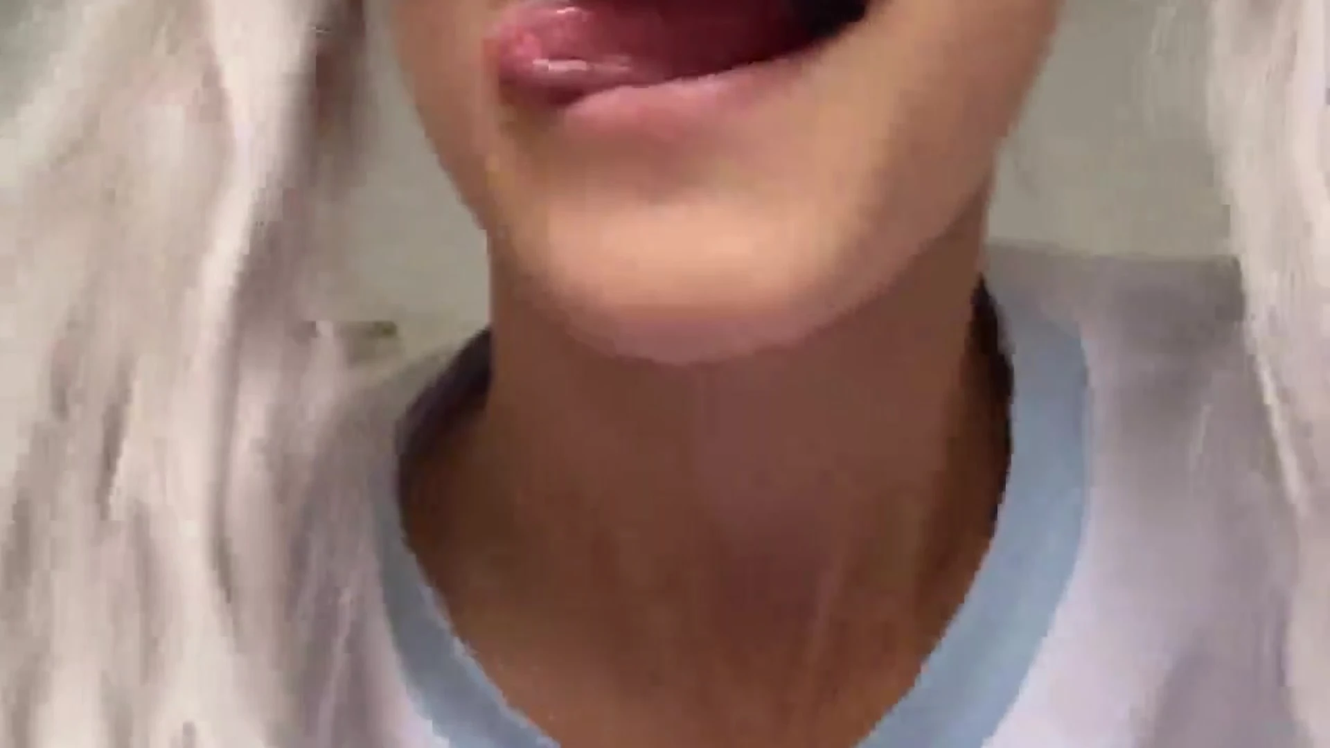 Epic Natural Boobs Eva Elfie nude onlyfans