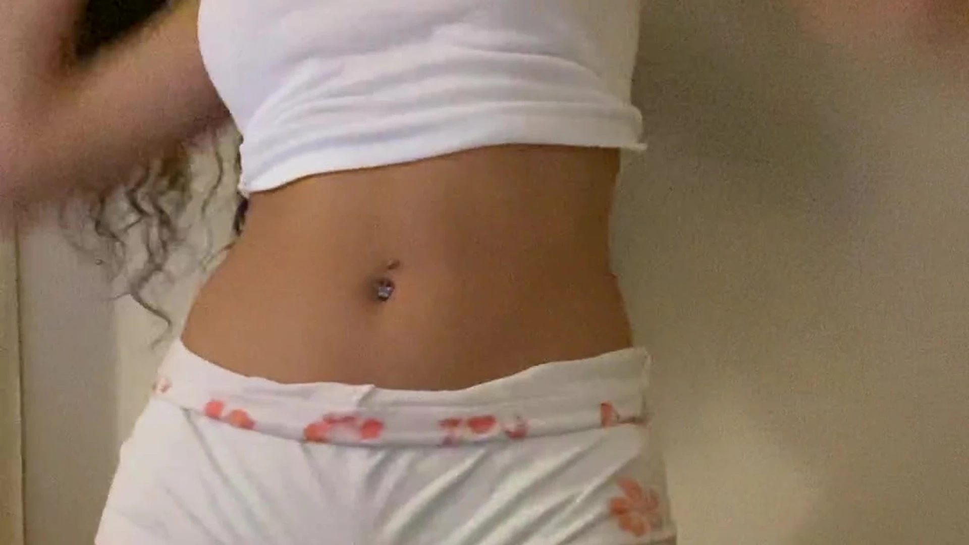 Brunette Malu Trevejo Leaked private dm video