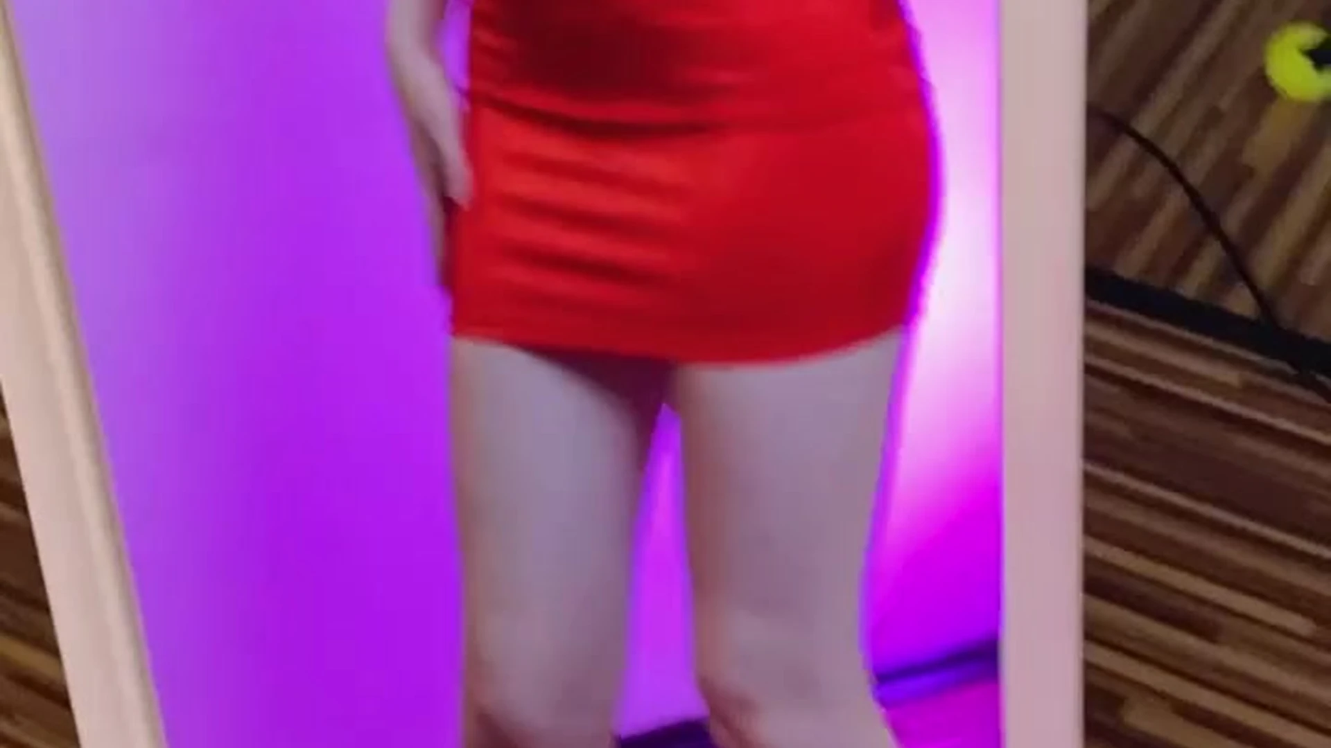 Confident  Petite Sia Siberia instagram Full Video Leaked Epic