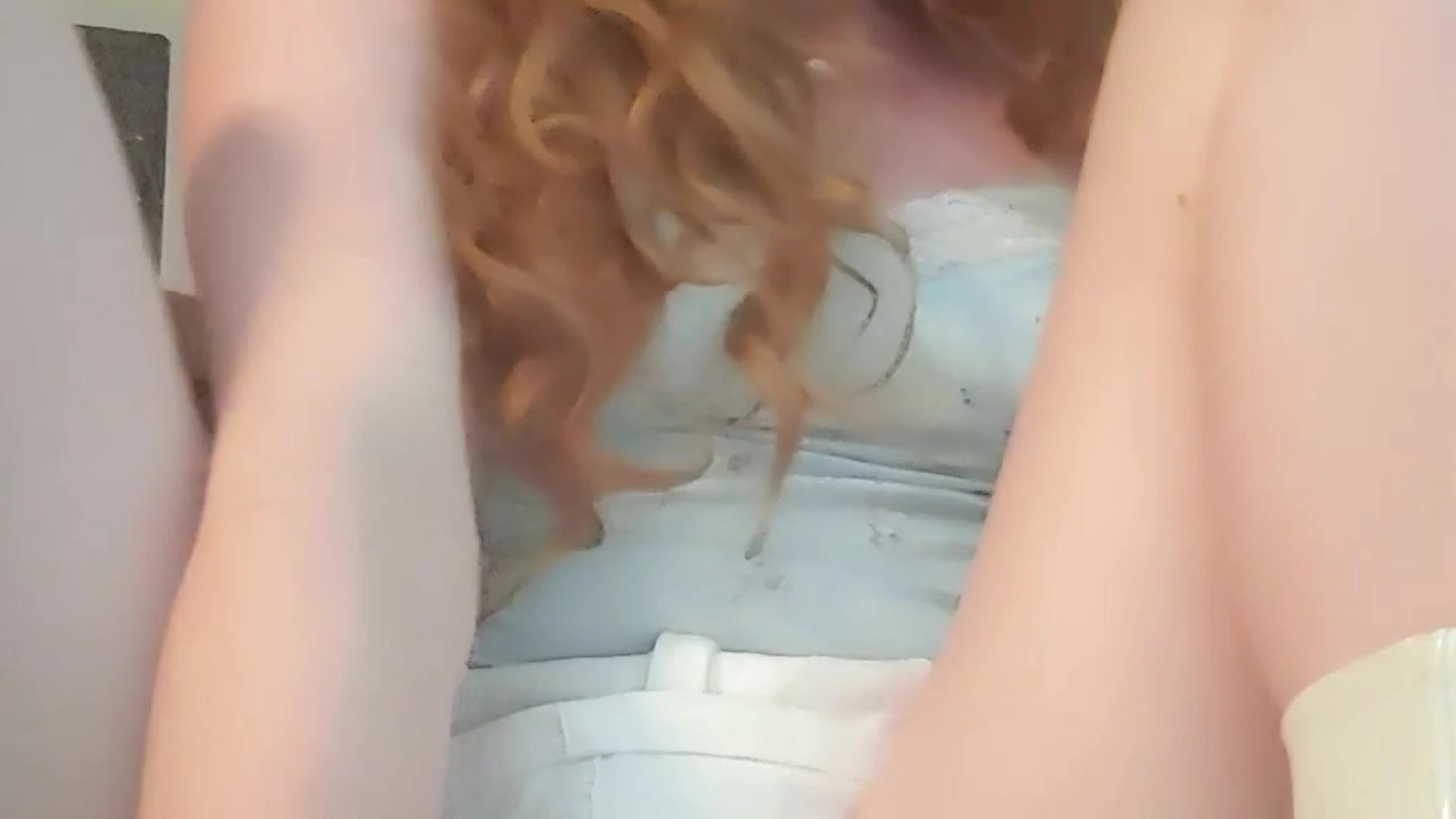 bimbo sucking American MandyFrizzle nsfw