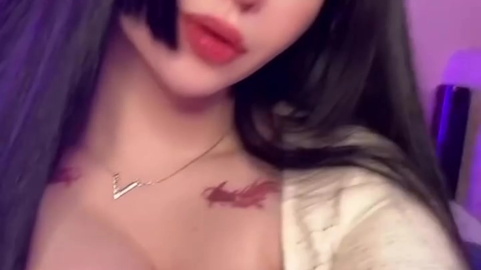 Big Natural Tits Alina Becker onlyfans pic EPIC