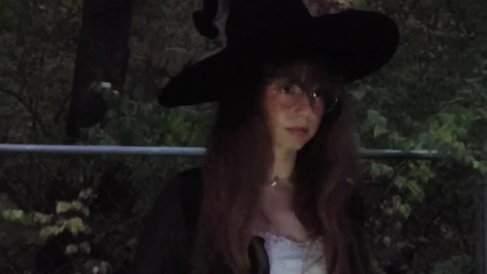 EPIC slutty hoe Caucasian MandyFrizzle joi