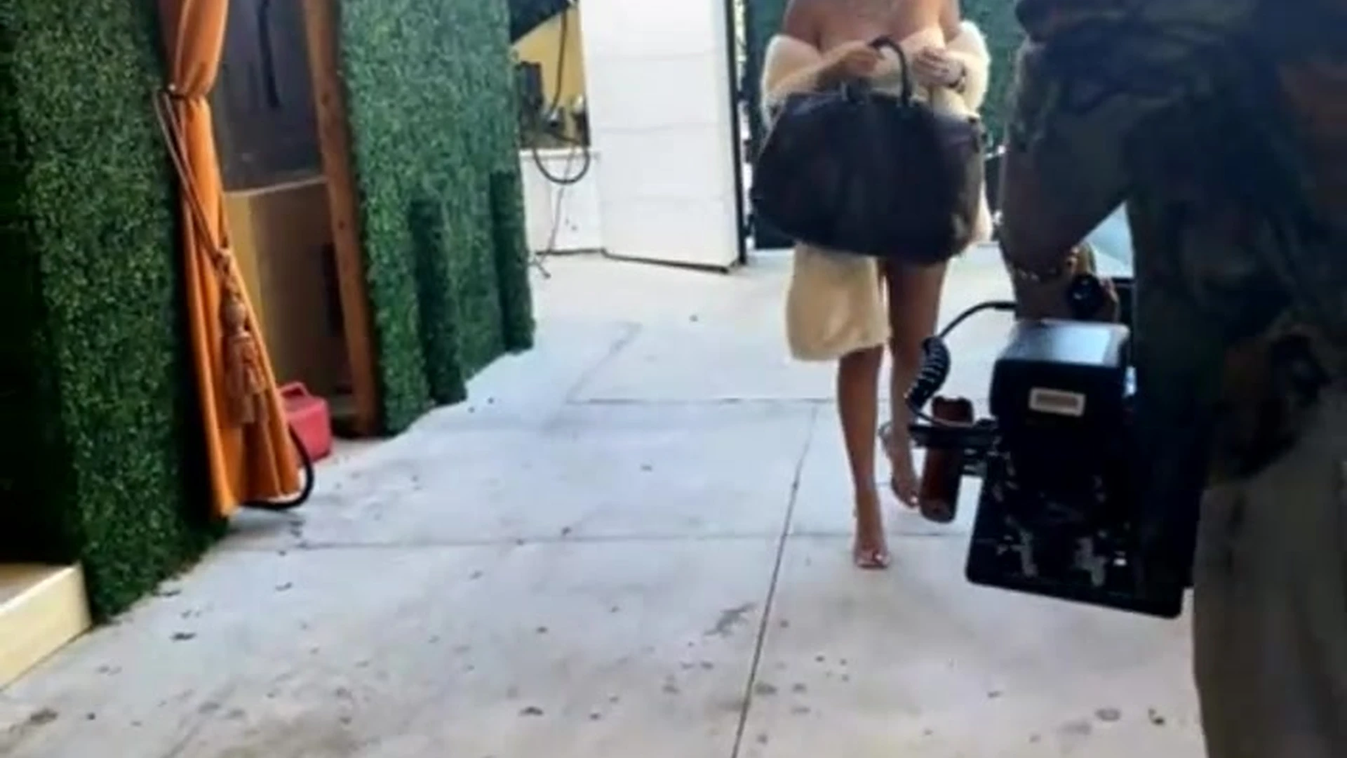 Brunette Malu Trevejo Fansly leaks