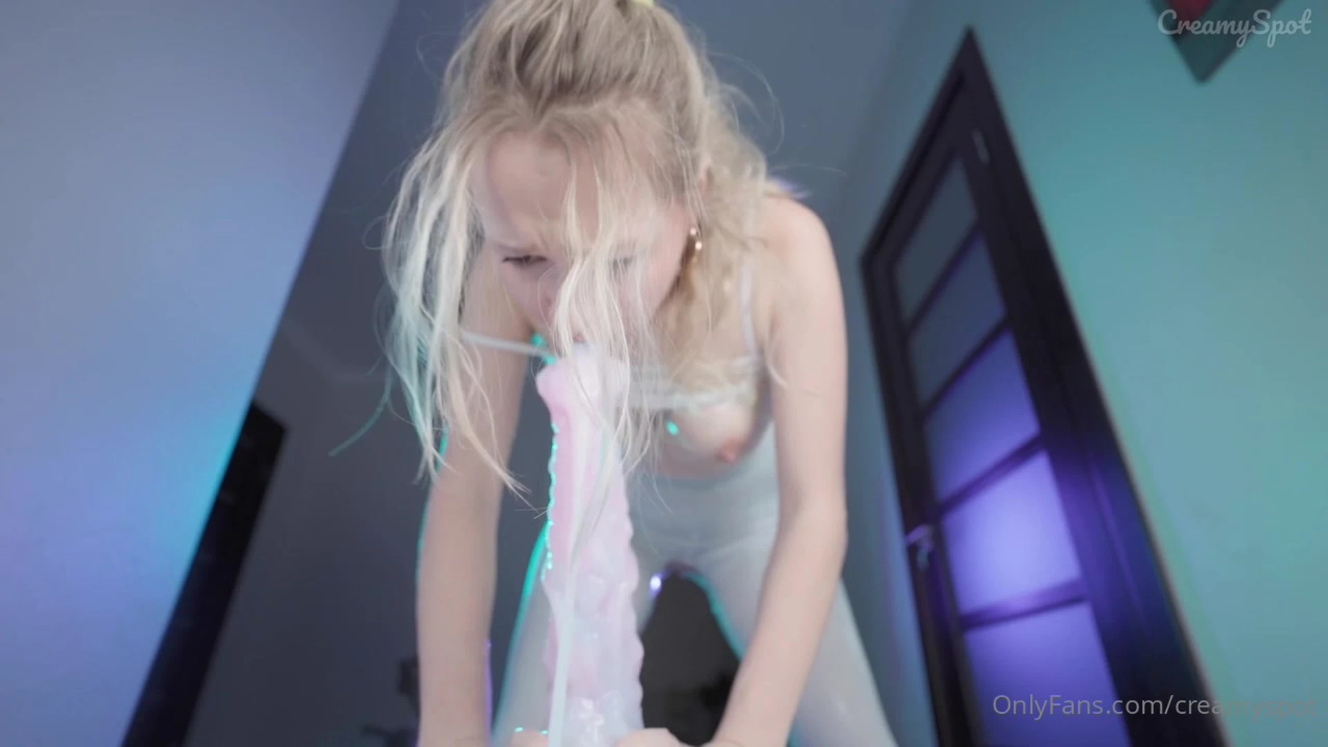 blonde creamyspot nude porn leak